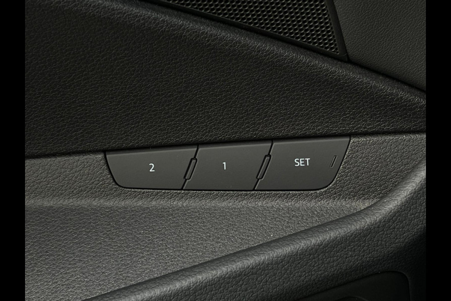 Audi e-tron 50 quattro Business edition Plus 71 kWh NL AUTO | LEDER | PANO | MEMORY | CAMERA | STOELVERW |