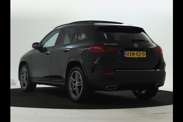 Mercedes-Benz GLA 250 e AMG Plug-In Hybride Panoramadak | Navigatie | MBUX wide screen | Parking support | Inclusief 24 maanden Mercedes-Benz Certified garantie voor Europa.