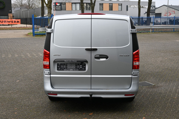 Mercedes-Benz Vito 116 CDI L3 Pro/Select 2500 Kg Trekhaak, Bumpers in kleur, Navigatie en Smartphone integratie, Led verlichting, Etc.