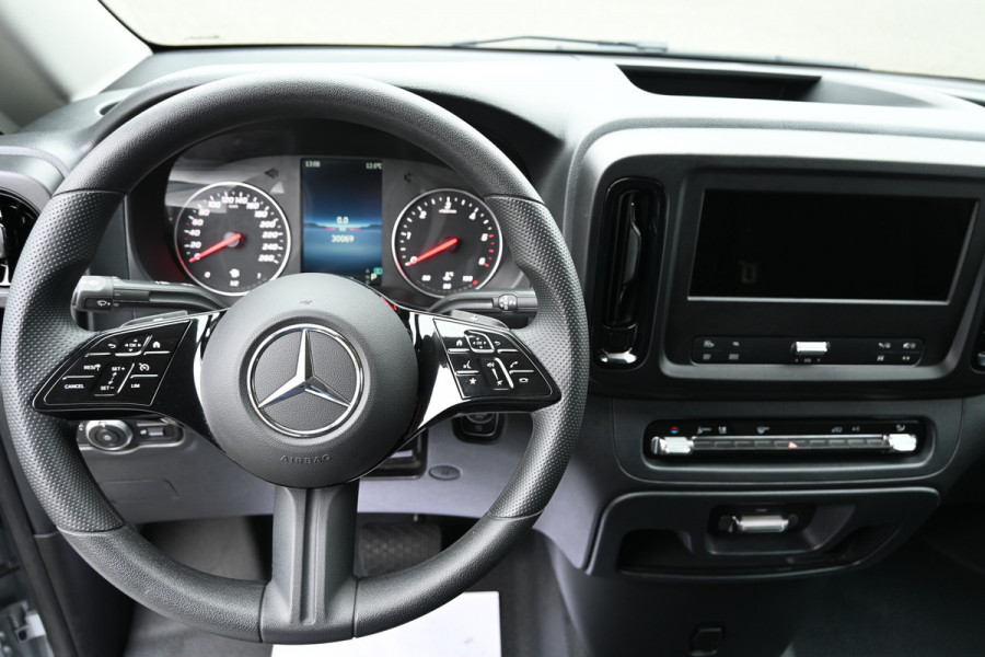 Mercedes-Benz Vito 116 CDI L3 Pro/Select 2500 Kg Trekhaak, Bumpers in kleur, Navigatie en Smartphone integratie, Led verlichting, Etc.