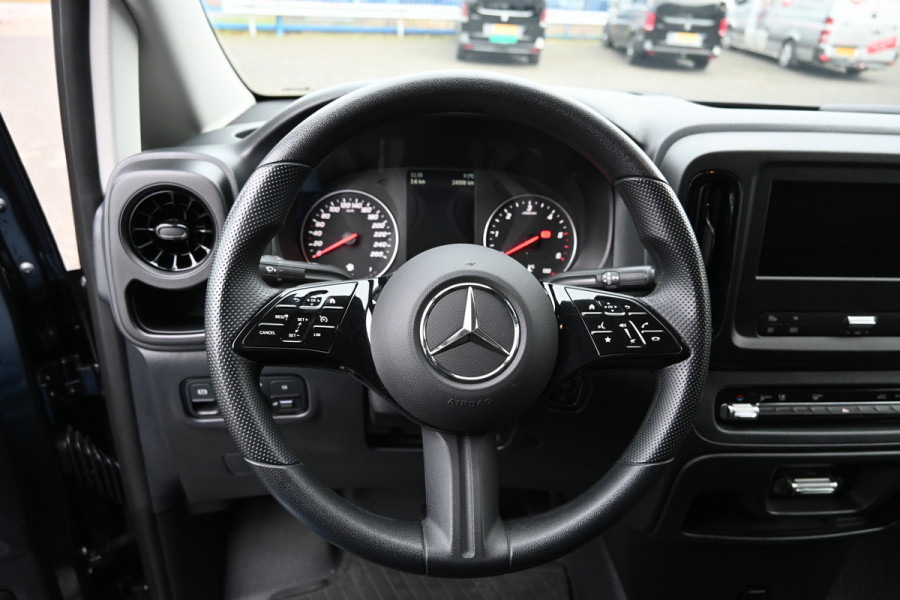 Mercedes-Benz Vito 116 CDI L3 Pro/Select 2500 Kg Trekhaak, Bumpers in kleur, Navigatie en Smartphone integratie, Led verlichting, Etc.