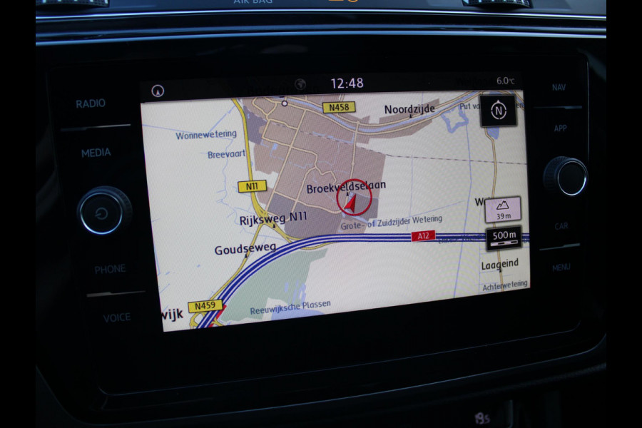 Volkswagen Touran 1.5 TSI Comfortline | TREKHAAK | NAVIGATIE | ACHTERUITRIJCAMERA |