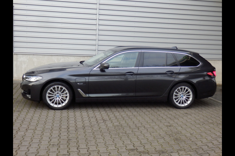 BMW 5 Serie Touring 520e Bns Edit.+ I Hybride I sport stoelen I