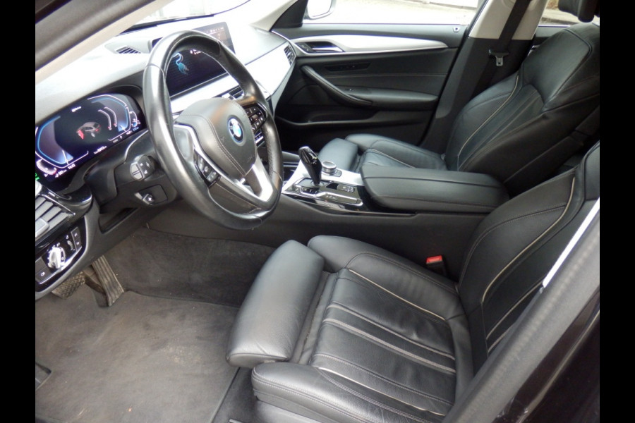 BMW 5 Serie Touring 520e Bns Edit.+ I Hybride I sport stoelen I