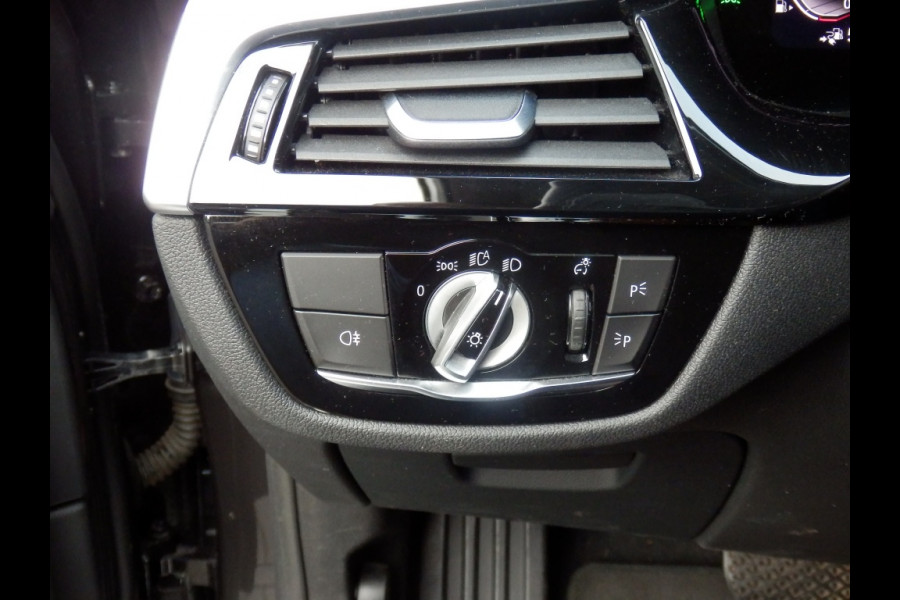 BMW 5 Serie Touring 520e Bns Edit.+ I Hybride I sport stoelen I