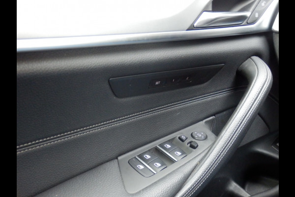 BMW 5 Serie Touring 520e Bns Edit.+ I Hybride I sport stoelen I