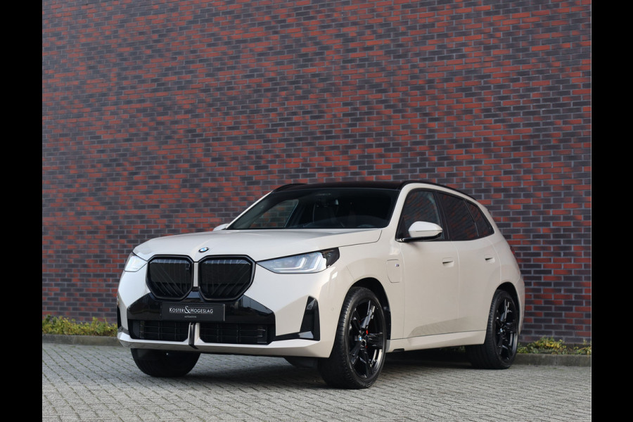 BMW X3 30e xDrive | Trekhaak - Pano - Iconic Glow