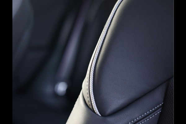 BMW X3 30e xDrive | Trekhaak - Pano - Iconic Glow