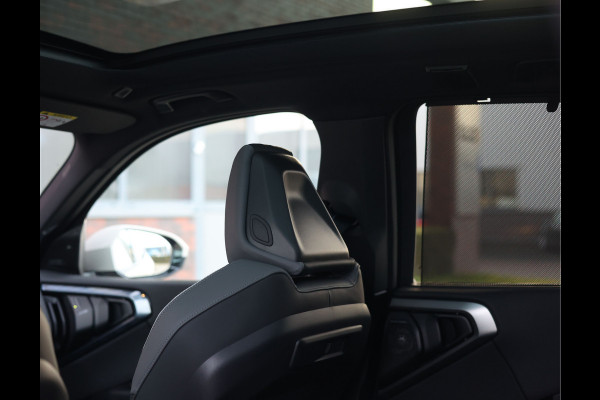 BMW X3 30e xDrive | Trekhaak - Pano - Iconic Glow