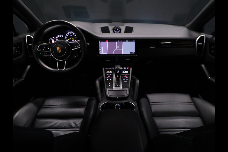 Porsche Cayenne 3.0 E-Hybrid [LUCHTVERING, SCHUIFKANTELDAK, MEMORY SEATS, ADAPTIVE CRUISE CONTROL, APPLE CARPLAY, HUD, BOSE, 360 CAMERA, PDC V+A, CLIMATE CONTROL]