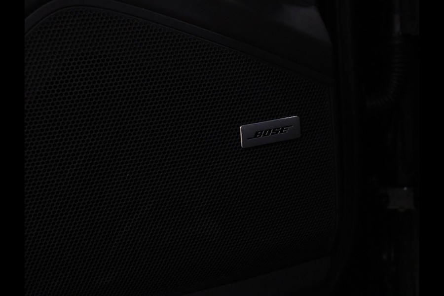 Porsche Cayenne 3.0 E-Hybrid [LUCHTVERING, SCHUIFKANTELDAK, MEMORY SEATS, ADAPTIVE CRUISE CONTROL, APPLE CARPLAY, HUD, BOSE, 360 CAMERA, PDC V+A, CLIMATE CONTROL]