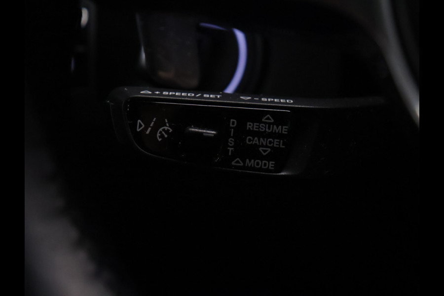 Porsche Cayenne 3.0 E-Hybrid [LUCHTVERING, SCHUIFKANTELDAK, MEMORY SEATS, ADAPTIVE CRUISE CONTROL, APPLE CARPLAY, HUD, BOSE, 360 CAMERA, PDC V+A, CLIMATE CONTROL]