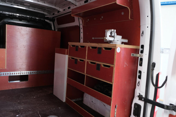 Opel Movano 2.3 CDTI BiTurbo L2H3 Start/Stop - Met kasten inrichting!