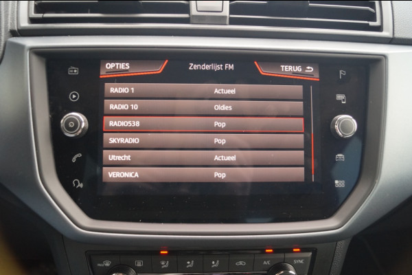 Seat Arona 1.0 TSI Style Business Intense -ECC-NAVI-CAM-PDC-