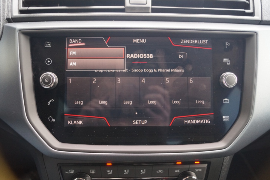 Seat Arona 1.0 TSI Style Business Intense -ECC-NAVI-CAM-PDC-