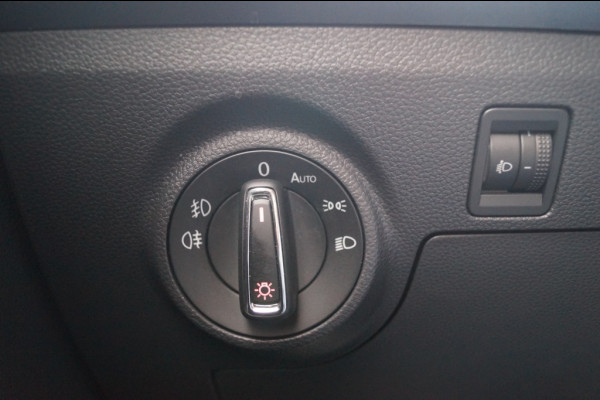 Seat Arona 1.0 TSI Style Business Intense -ECC-NAVI-CAM-PDC-