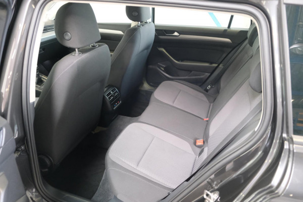 Volkswagen Passat Variant 1.4 TSI Comfortline Business