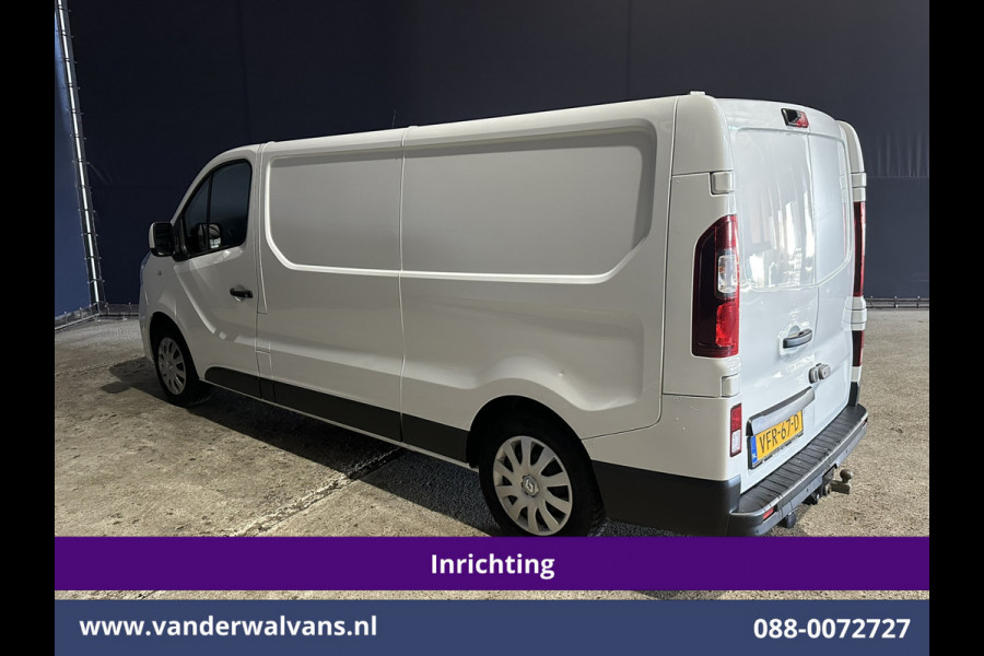 Renault Trafic 2.0 dCi 120pk L2H1 inrichting Trilplaatlift Euro6 Airco | Camera | Omvormer | Navigatie | LED | Trekhaak Cruisecontrol, Parkeersensoren, Bijrijdersbank