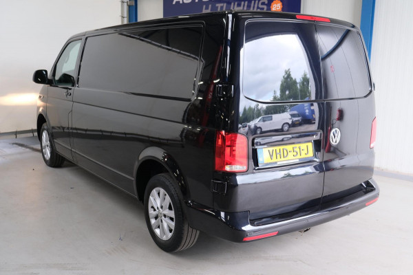 Volkswagen Transporter 2.0 TDI L2H1 28 - N.A.P. Airco, Cruise, Navi, PDC.