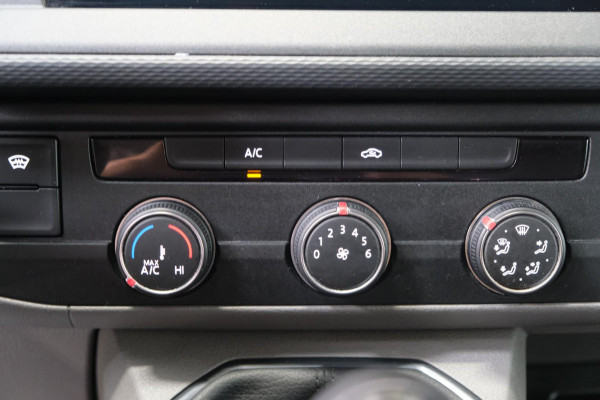 Volkswagen Transporter 2.0 TDI L2H1 28 - N.A.P. Airco, Cruise, Navi, PDC.