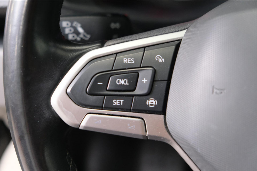 Volkswagen Transporter 2.0 TDI L2H1 28 - N.A.P. Airco, Cruise, Navi, PDC.