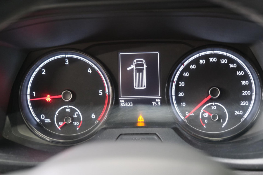 Volkswagen Transporter 2.0 TDI L2H1 28 - N.A.P. Airco, Cruise, Navi, PDC.