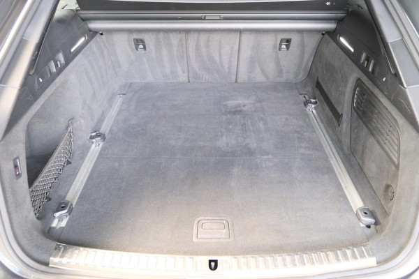 Audi A6 Avant 40 TDI Sport Launch edition Sport 2x S-Line - N.A.P. Airco, Cruise, Schuifdak, PDC, Navi, Trekhaak.