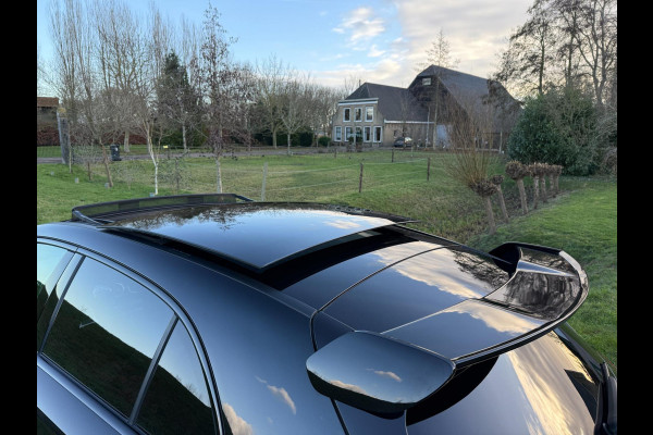 Mercedes-Benz A-Klasse AMG 35 4MATIC Edition 1