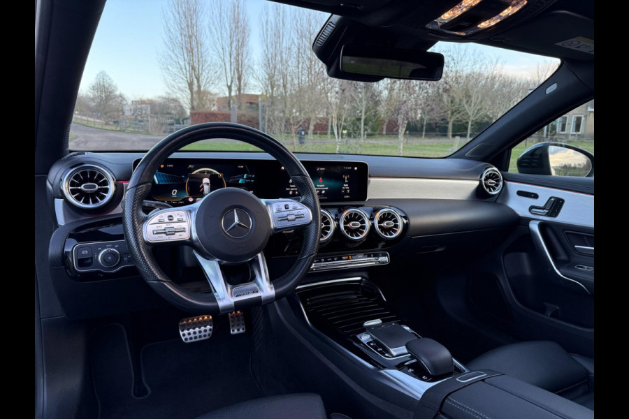 Mercedes-Benz A-Klasse AMG 35 4MATIC Edition 1