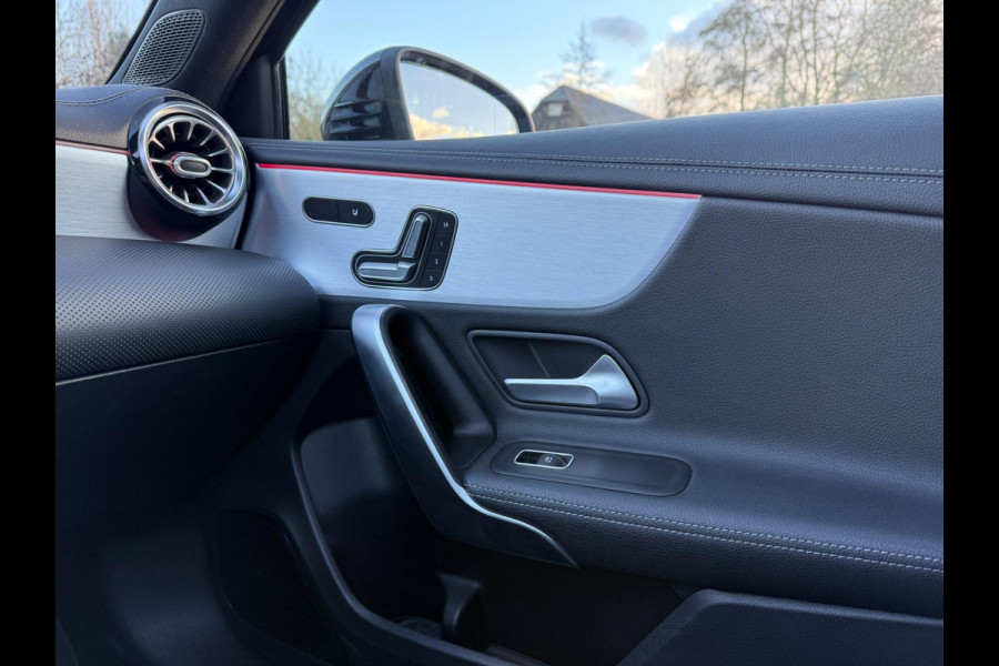 Mercedes-Benz A-Klasse AMG 35 4MATIC Edition 1