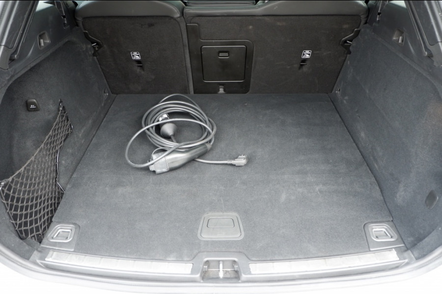 Volvo XC60 2.0 T6 AWD + Dark / Rijklaar prijs / Full option