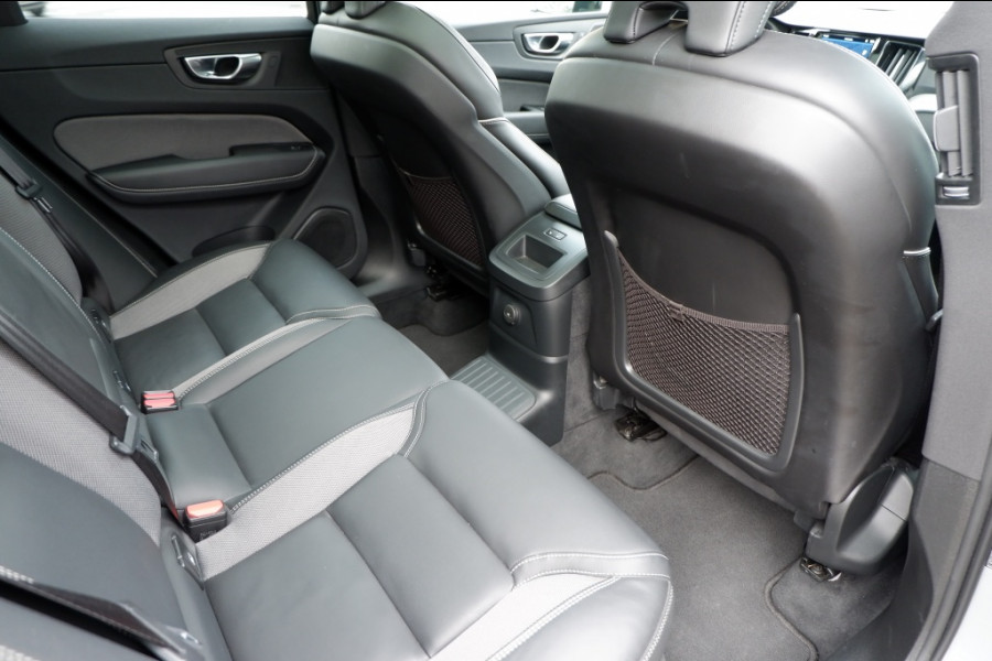 Volvo XC60 2.0 T6 AWD + Dark / Rijklaar prijs / Full option