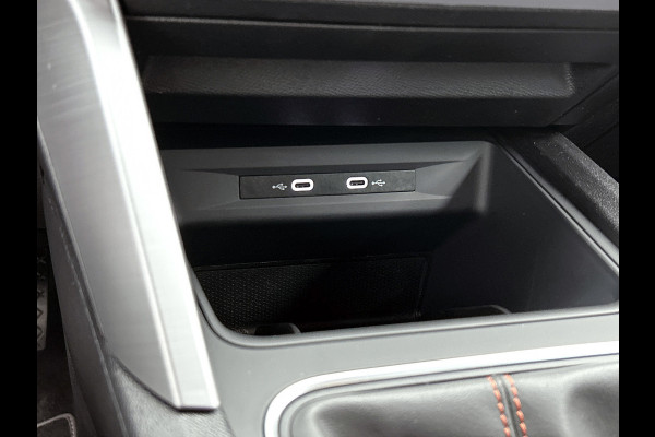 Seat Leon Sportstourer 1.5 TSI FR Launch Edition (NAVIGATIE, CAMERA, BEATS, STUUR-/STOELVERWARMING, 1e EIGENAAR, GOED ONDERHOUDEN)