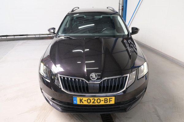 Škoda Octavia Combi 1.5 TSI Greentech Business Edition Automaat - N.A.P. Airco, Cruise, Navi, PDC.
