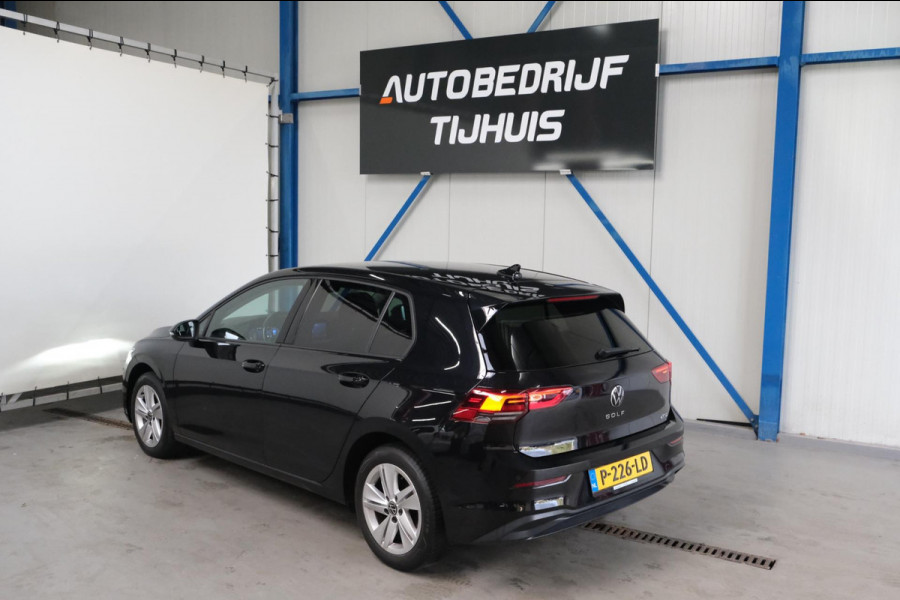 Volkswagen Golf 1.0 eTSI Life Automaat - N.A.P. Airco, Cruise, PDC, Navi.
