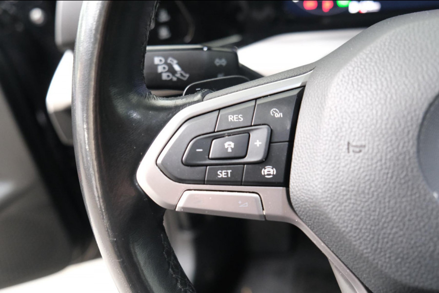 Volkswagen Golf 1.0 eTSI Life Automaat - N.A.P. Airco, Cruise, PDC, Navi.