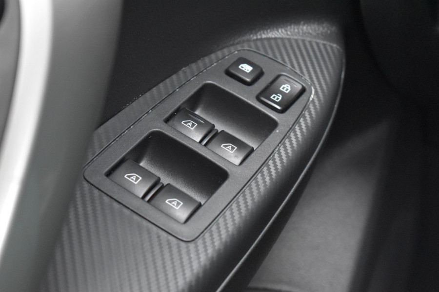 Mitsubishi Eclipse Cross 2.4 PHEV Prestige Lane ACC Camera Stuurvw