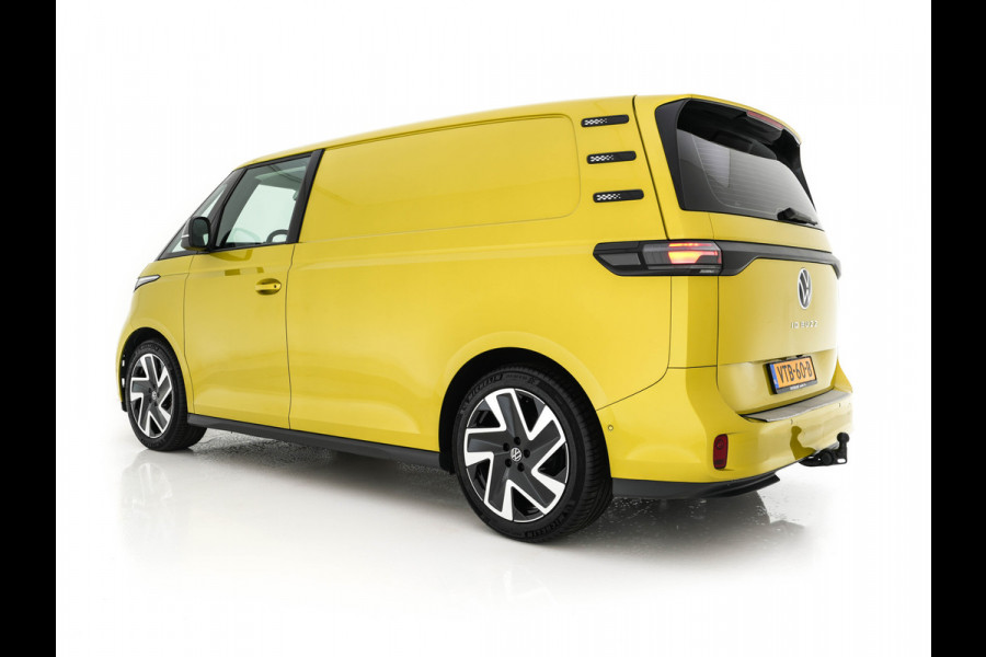 Volkswagen ID. Buzz Cargo 77 kWh [ 3-Fase ] {SOH-90%} *FULL-LED | ADAPTIVE-CRUISE | LANE-ASSIST | KEYLESS | DAB+ | CAMERA | DIGI-COCKPIT | NAVI-FULLMAP | HEATED-COMFORTSEATS | CCS-FASTLOADER | LANE-ASSIST | TOWBAR | 20"ALU*