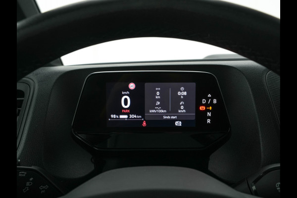 Volkswagen ID. Buzz Cargo 77 kWh [ 3-Fase ] {SOH-90%} *FULL-LED | ADAPTIVE-CRUISE | LANE-ASSIST | KEYLESS | DAB+ | CAMERA | DIGI-COCKPIT | NAVI-FULLMAP | HEATED-COMFORTSEATS | CCS-FASTLOADER | LANE-ASSIST | TOWBAR | 20"ALU*