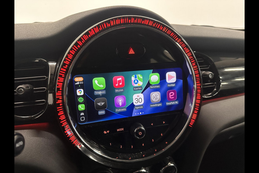 MINI Mini Electric Yours 33 kWh 136 pk Leder Harman/Kardon Navigatie Wireless Carplay Parkeersensoren VA Cruise Control Stoelverwarming Full Led Climate Control