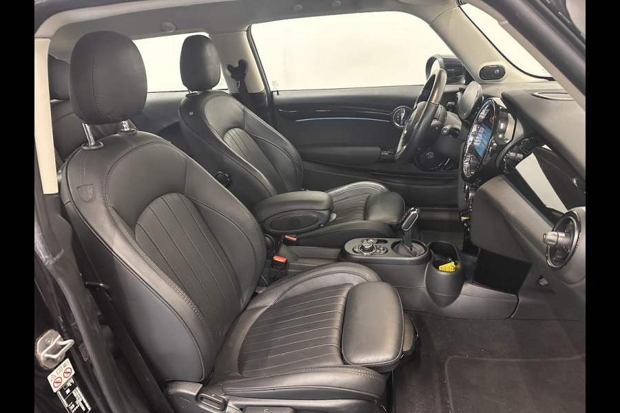 MINI Mini Electric Yours 33 kWh 136 pk Leder Harman/Kardon Navigatie Wireless Carplay Parkeersensoren VA Cruise Control Stoelverwarming Full Led Climate Control