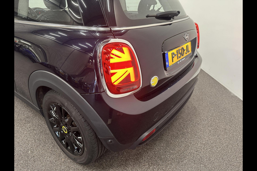 MINI Mini Electric Yours 33 kWh 136 pk Leder Harman/Kardon Navigatie Wireless Carplay Parkeersensoren VA Cruise Control Stoelverwarming Full Led Climate Control