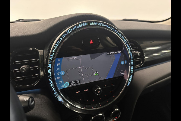 MINI Mini Electric Yours 33 kWh 136 pk Leder Harman/Kardon Navigatie Wireless Carplay Parkeersensoren VA Cruise Control Stoelverwarming Full Led Climate Control