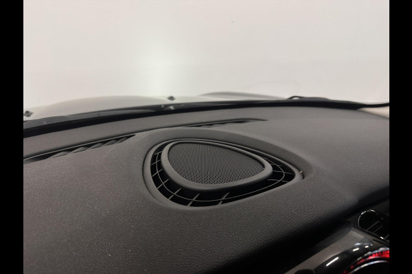 MINI Mini Electric Yours 33 kWh 136 pk Leder Harman/Kardon Navigatie Wireless Carplay Parkeersensoren VA Cruise Control Stoelverwarming Full Led Climate Control