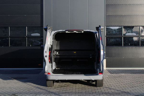 Ford Transit Custom 320 2.5 PHEV L1H1 Sport DC 232pk - 2x Schuif - 360 Camera - ACC - Keyless - Stoel/Stuurverwarming - Blindspot - Incl BPM - Rijkl