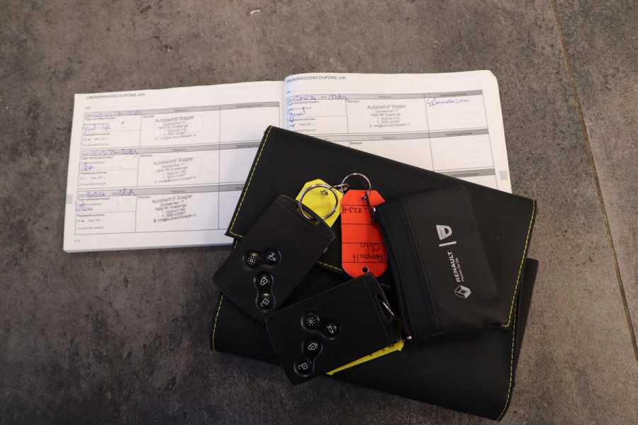 Renault Clio 0.9 TCe Zen PDC Airco Bluetooth Cruise Control