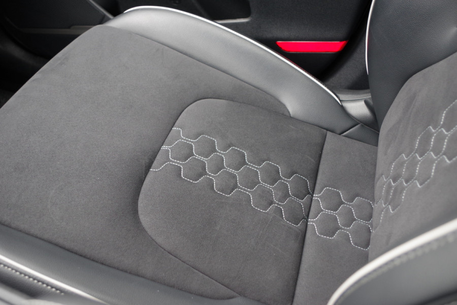 Kia Sportage 1.6 T-GDi MHEV 4WD GT-Line Edition, 4X4, *1.650 KG Trekgewicht*, 360 Camera, 4 x Stoelverwarming, Keyless