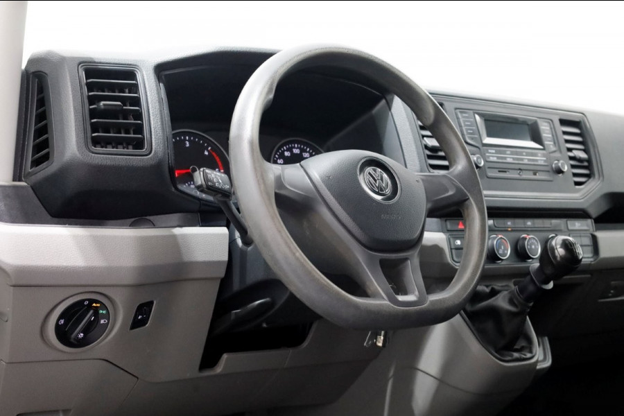 Volkswagen Crafter 35 2.0 TDI 177pk E6 RWD L3H3 (L2H2) Airco/Trekhaak 3500kg Airco 10-2018