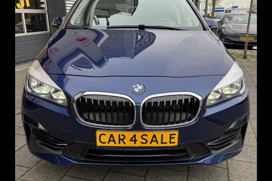 BMW 2 Serie Active Tourer 216i Advantage - Panorama dak I Navigatie I Airco I PDC /Achteruitrij camera I Sport velgen I Dealer ond