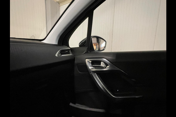 Peugeot 2008 1.2 PureTech Allure | ZONNEDAK | CRUISE CONTROL | CARPLAY | LED